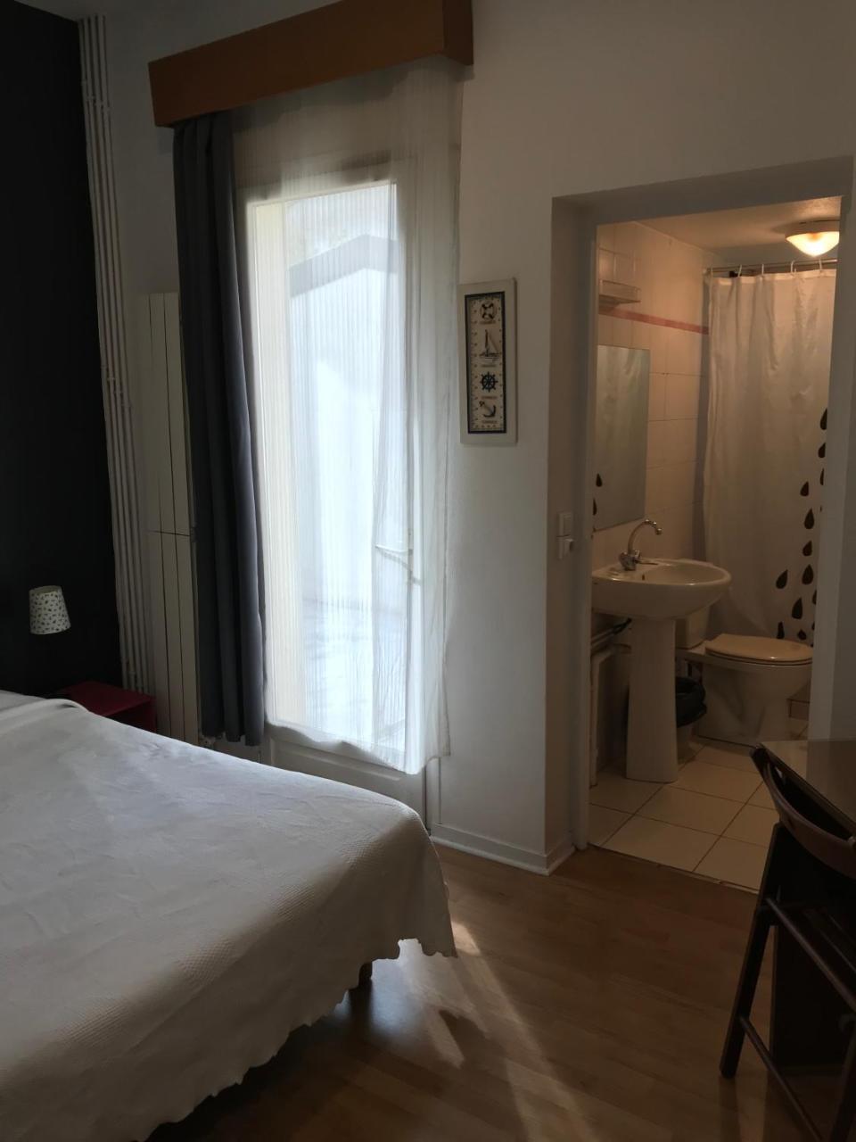Hotel Moderne Saint-Maur-des-Fossés Dış mekan fotoğraf
